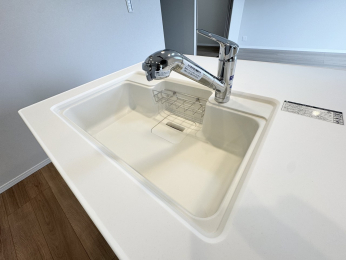 ���d�l�ʐ^(�L�b�`���j�@�����ڗ����ɂ������|���̂��₷���V���N�ł�