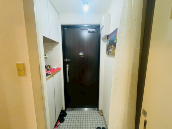 ���ց@������