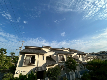�@-