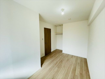 �m���@���m����5.4��