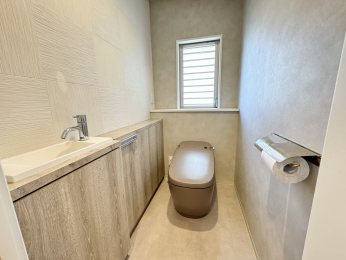 �g�C���@���[�̖L�x�ȃg�C���ł�����������܂��̂ŒʋC�����ǍD�I