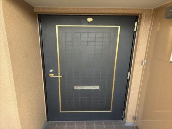 ���ց@-