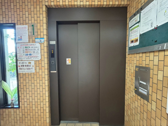 �@-
