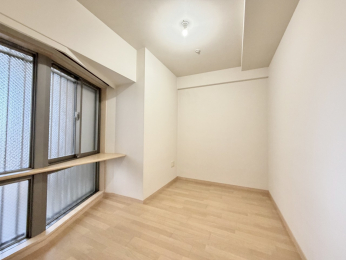 �m���@��5���̗m���B���ۂɃJ�E���^�[������܂�